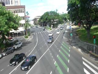 King St at S King / Kapiʻolani - Honolulu (Downtown)