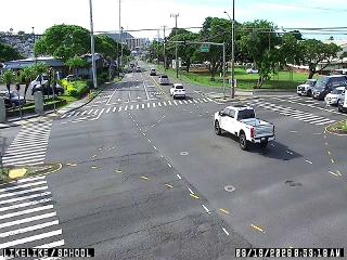 Likelike Hwy at School St - Kalihi Valley